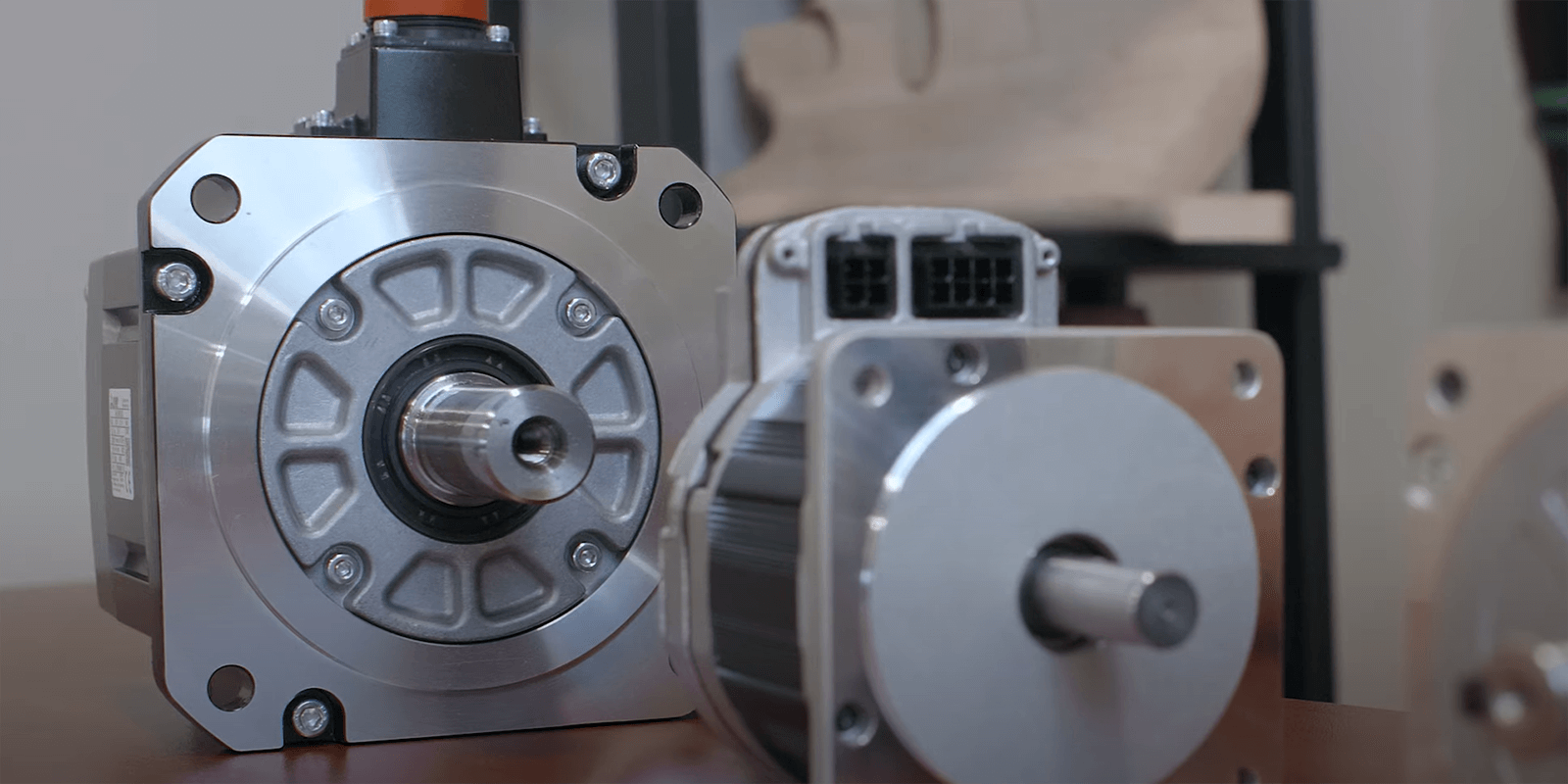 Servo Motor vs Stepper Motor: Which is right for your application? - Motion  Solutions
